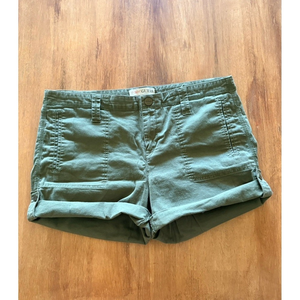 Guess Y2K Army Green  Roll Up Shorts with‎ Pockets Size 32 98% Cotton